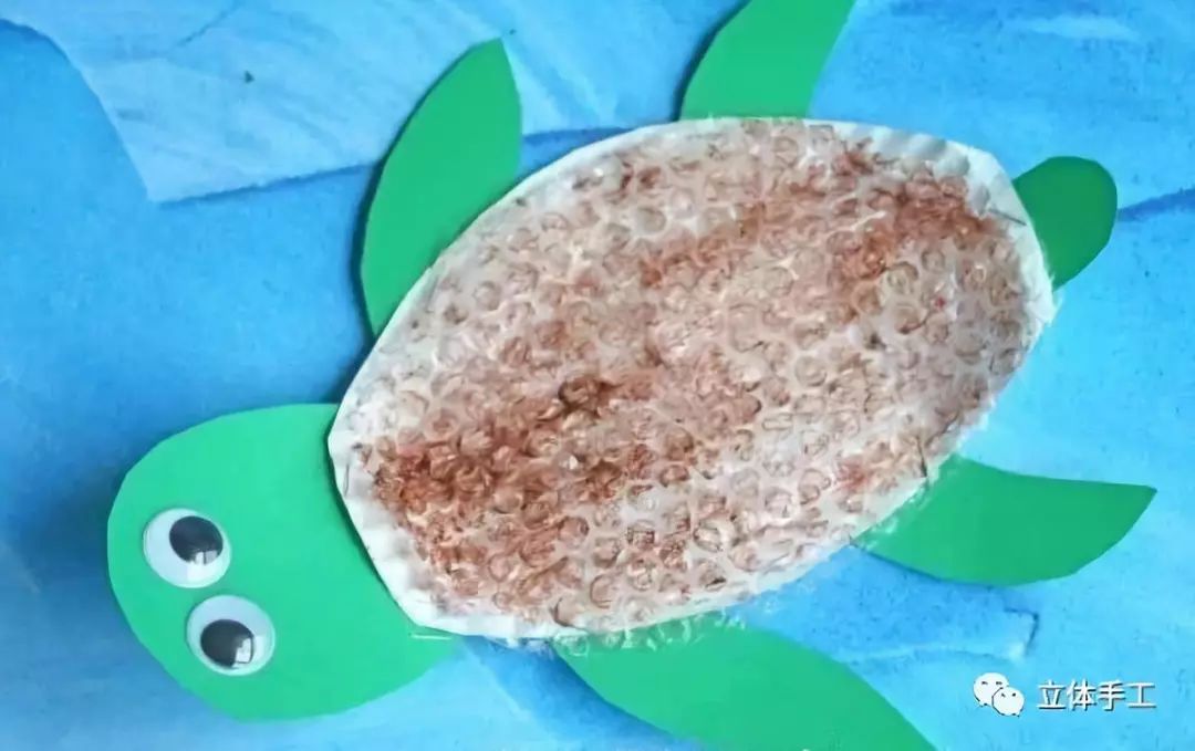 能剪下来的纸贴画,能剪视频能画画能做ppt的电脑