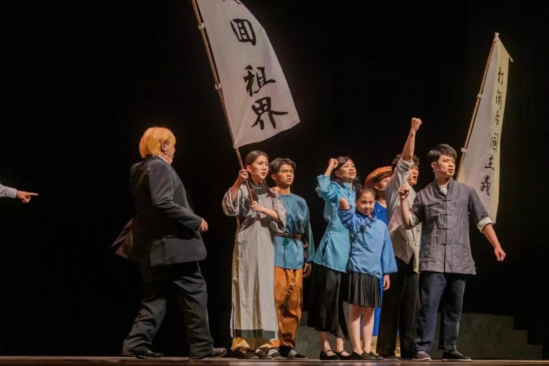 港味话剧“神还原”功夫精髓！《佛山功夫少年》在南海首演