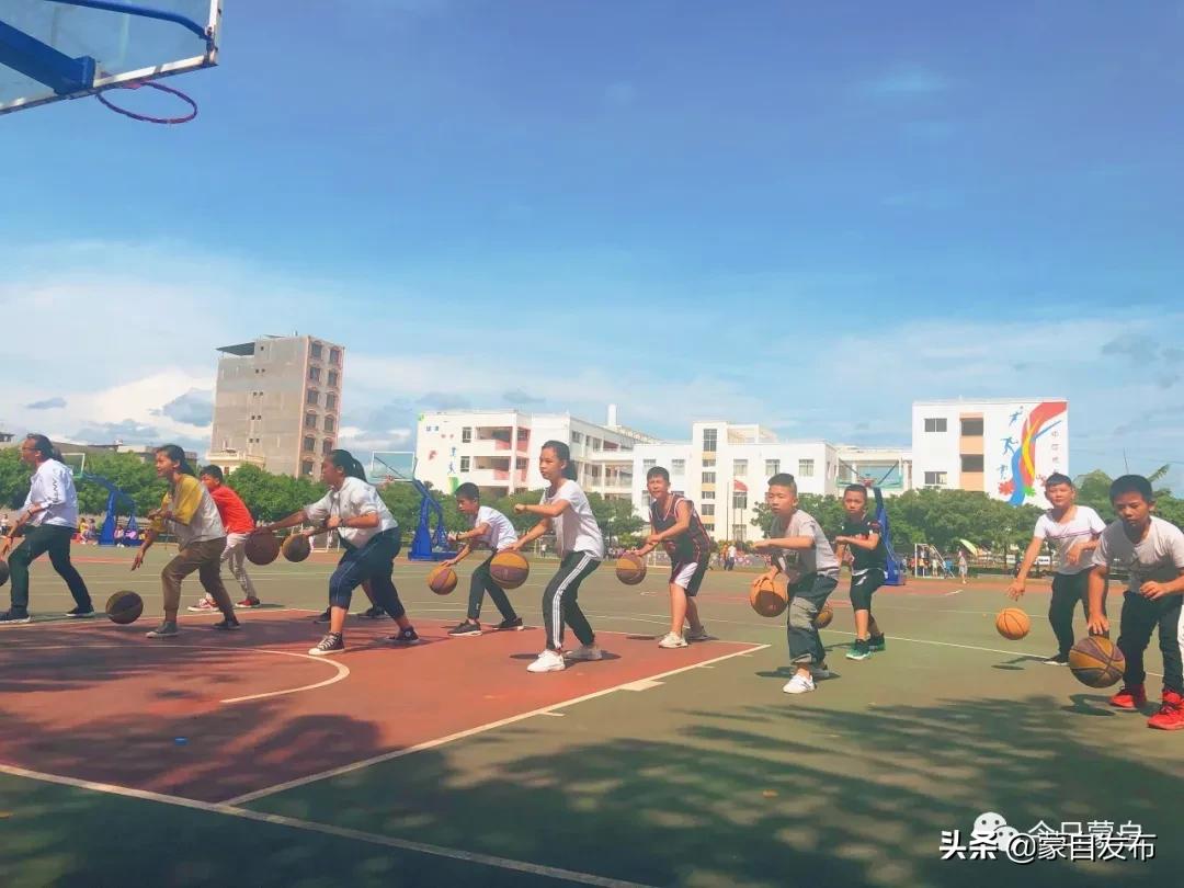 蒙自小学体育,蒙自适合孩子学习的活动