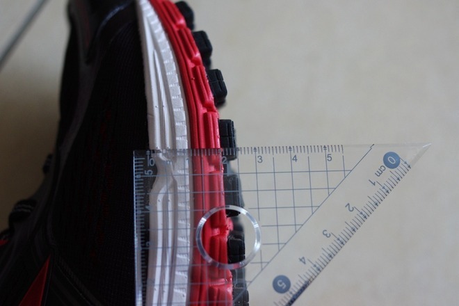 altraparadigm6,altraescalanteracer跑鞋评测