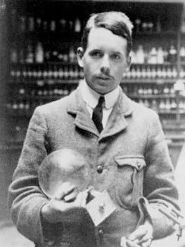 那些英年早逝的名人,100位英年早逝的名人