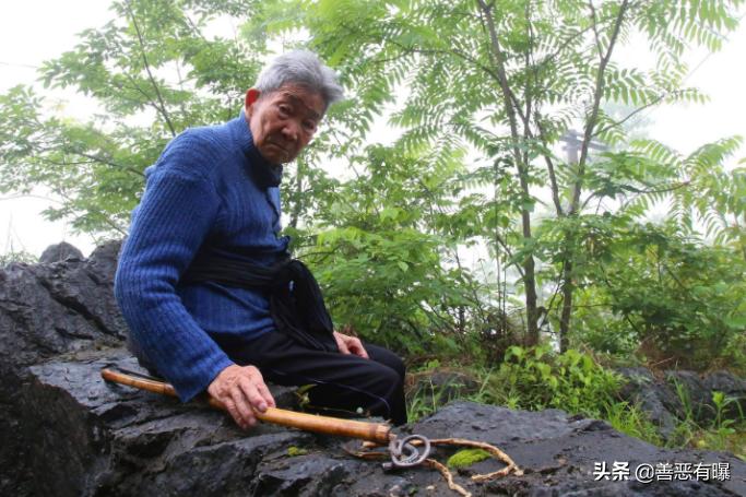 湖南孤寡老人梁富生,湖南老人梁富生