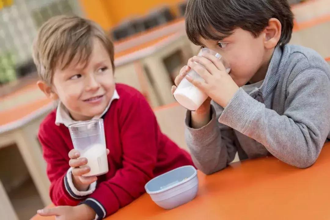 孩子经常肚子疼医生说没什么病,孩子没生病但老喊肚子疼