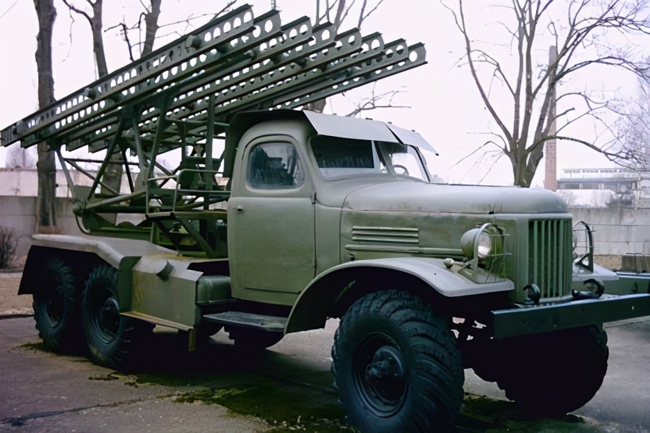 中国107火箭炮威力,中国远程火箭炮和其它火箭炮