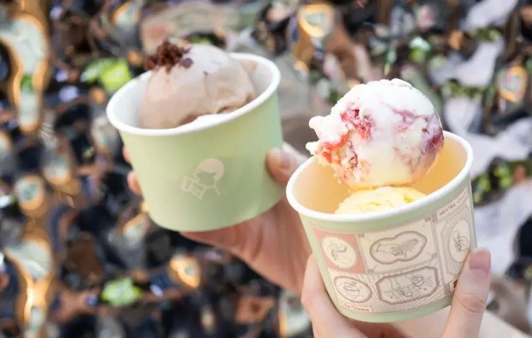 喜茶奈雪星巴克,星巴克喜茶奈雪哪个更贵