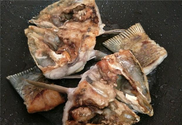 客家鱼头做法大全,客家鱼头的正宗做法