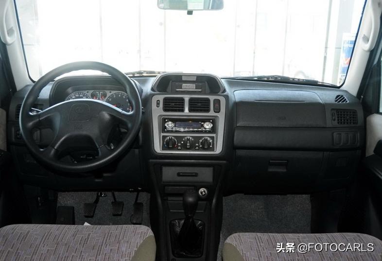 猎豹2.0飞腾,猎豹飞腾2.0两驱版