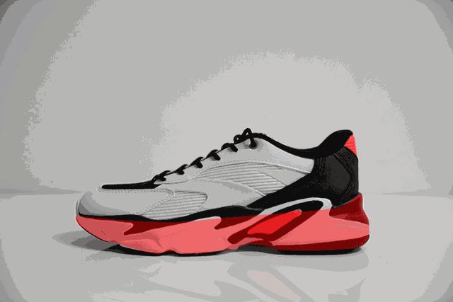 球鞋测评nike垃圾鞋,实战和压马路的球鞋推荐nike