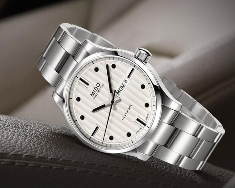 适合老年男士的10款最佳方形手表,男士潮表手表