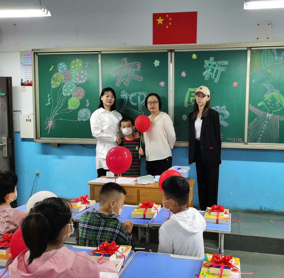 邯郸市丛台区黎明小学2017级1班,邯郸丛台曙光小学2021级