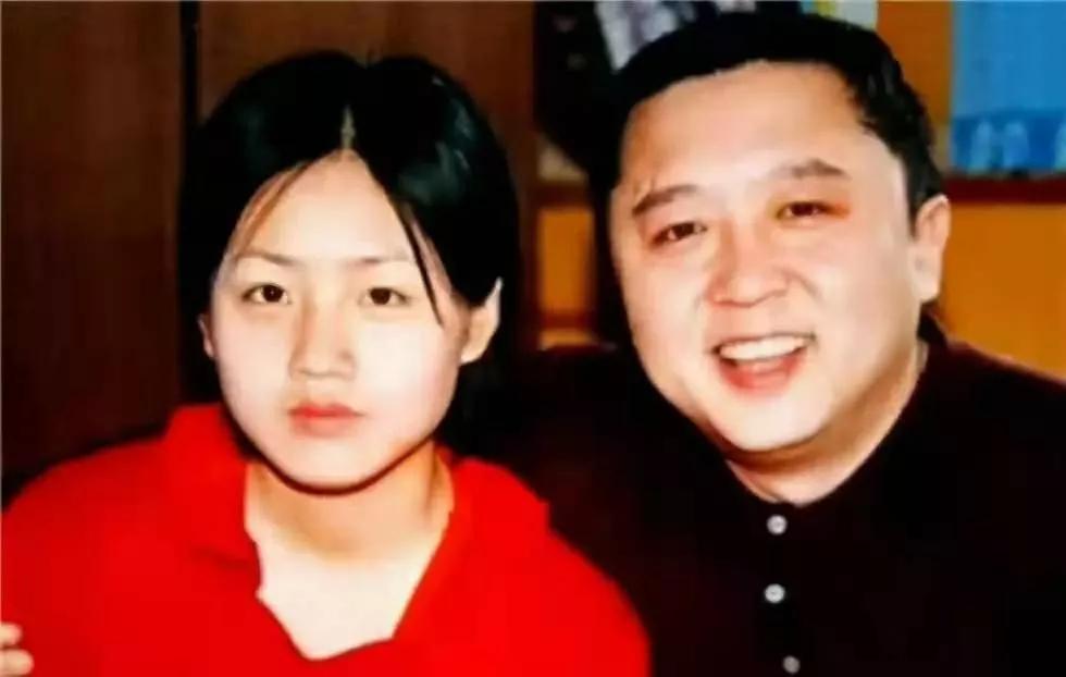 于谦老婆白慧明个人资料,于谦媳妇白慧明比于谦小多少