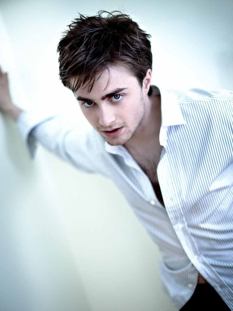 哈利波特三个主角的现状,哈利波特的男主现在怎么样了