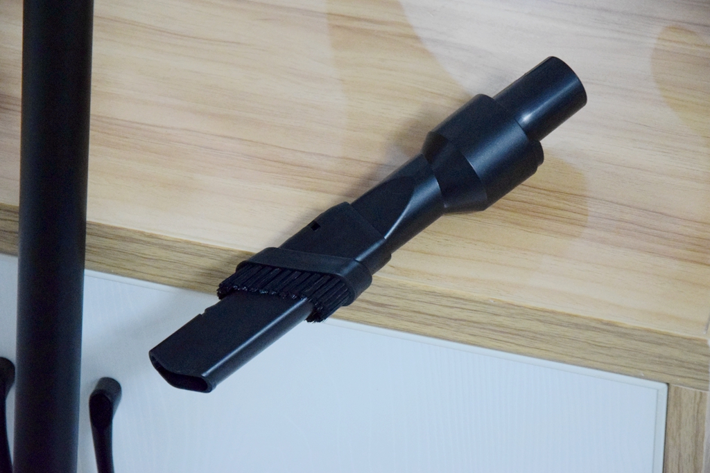 双十二买的洒拖F6评测：无线手持边吸边拖，灵活保洁省时50%