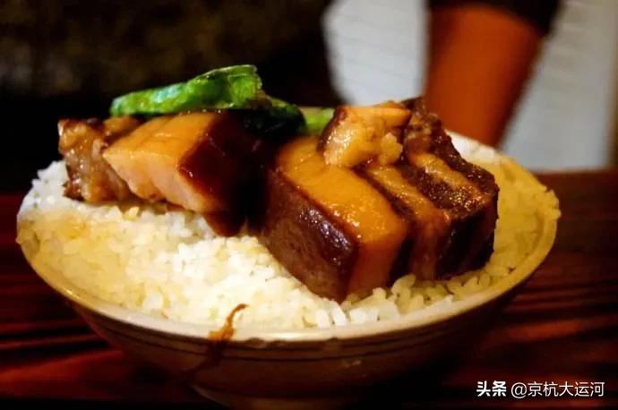 甏肉把子肉红烧肉的区别,特色甏肉坛子肉吃到爽