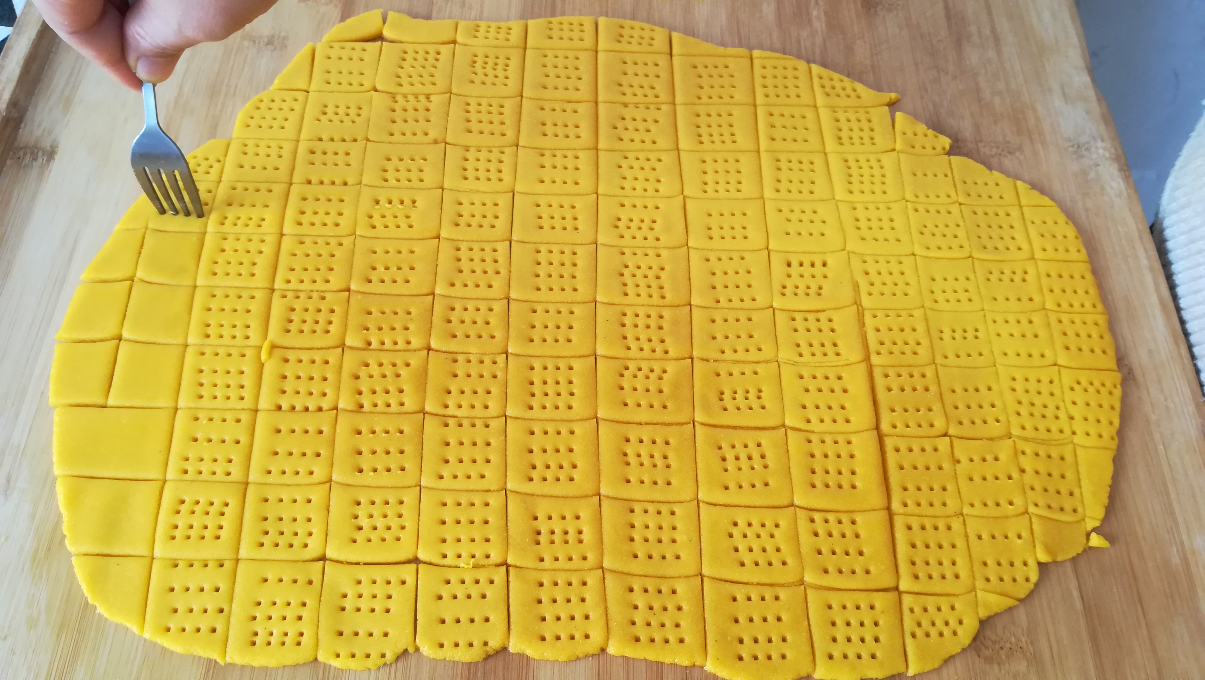 玉米面的各种做法嘎嘣脆,嘎嘣脆的零食玉米面