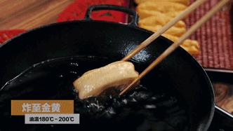 金灿灿的油条,金灿灿的油条一口一个爽爆了