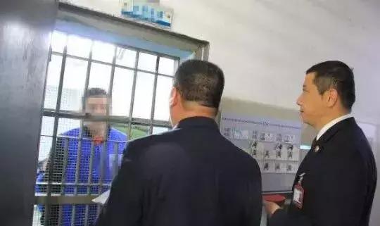 亲人被抓后家属应该做什么,亲人坐牢家属可以做什么