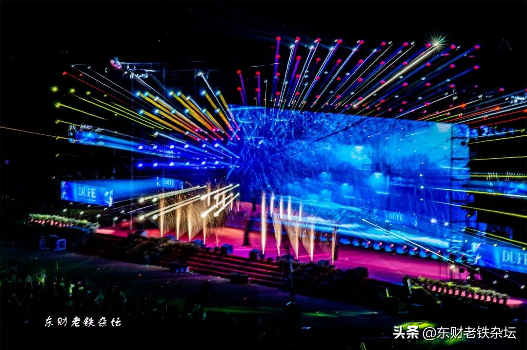 梦幻光雾山夜景演出,梦幻光影星空馆