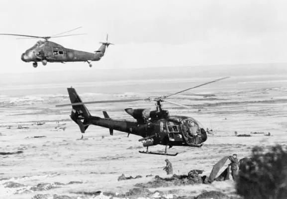 法国小羚羊飞机,法国小羚羊直升机视频