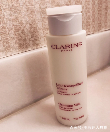 cpb的底妆哪款好用,cpb隔离斑驳搓泥