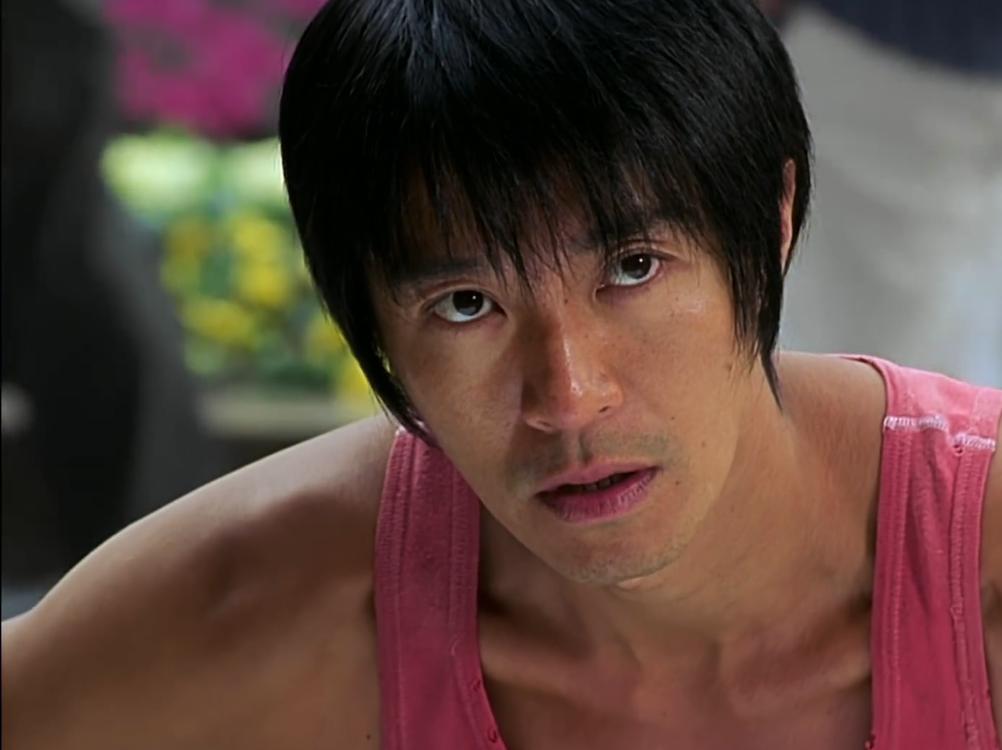 少林足球星爷真的挨棍了吗,少林足球星爷教达叔学功夫