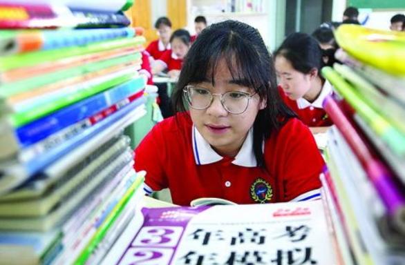 高考分数相差100分真的差很多吗,高考分差和分数要怎么对比