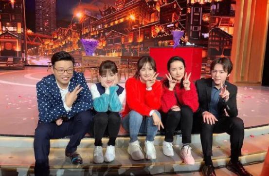 娱乐圈明星之间的互撕,娱乐圈公开互撕