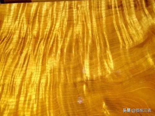 被拆的老房子的木料值钱吗,旧木房回收价值