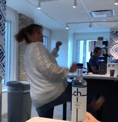 瓶盖挑战潘玮柏,瓶盖挑战孙悟空