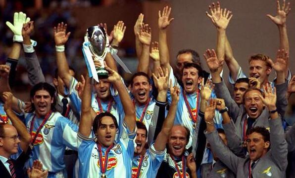 世界足球俱乐部标志大全,世界知名足球队logo