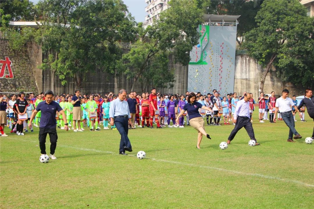 点燃绿茵烽火,绿茵逐梦小学生校园足球联赛