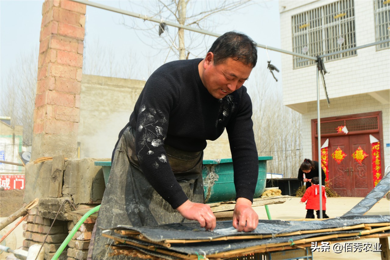 农村小伙加工土特产,做农村土特产赚钱吗