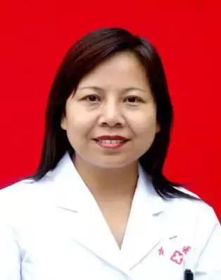 专业的健康管理专家帮您解答,中医药专家走进民众开展健康义诊