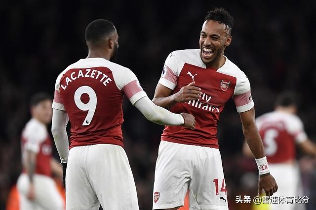 足球转会最新官宣,足球转会爆料人罗马诺