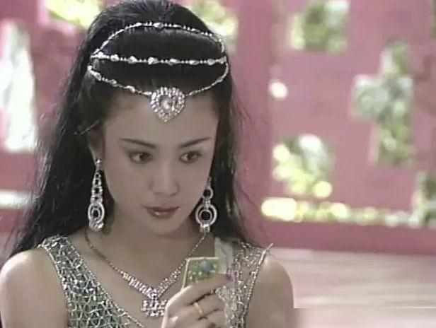 傅艺伟最美妲己沦为阶下囚,傅艺伟从最美妲己到阶下囚