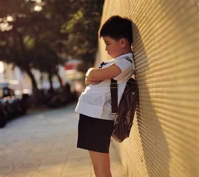 家长把孩子的视频发到班级群,错把视频发进班级群家长栽了