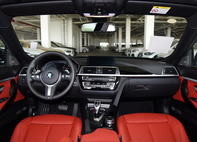 宝马3系gt2016款328i2.0t,国产后排座椅放倒全平的两厢小车