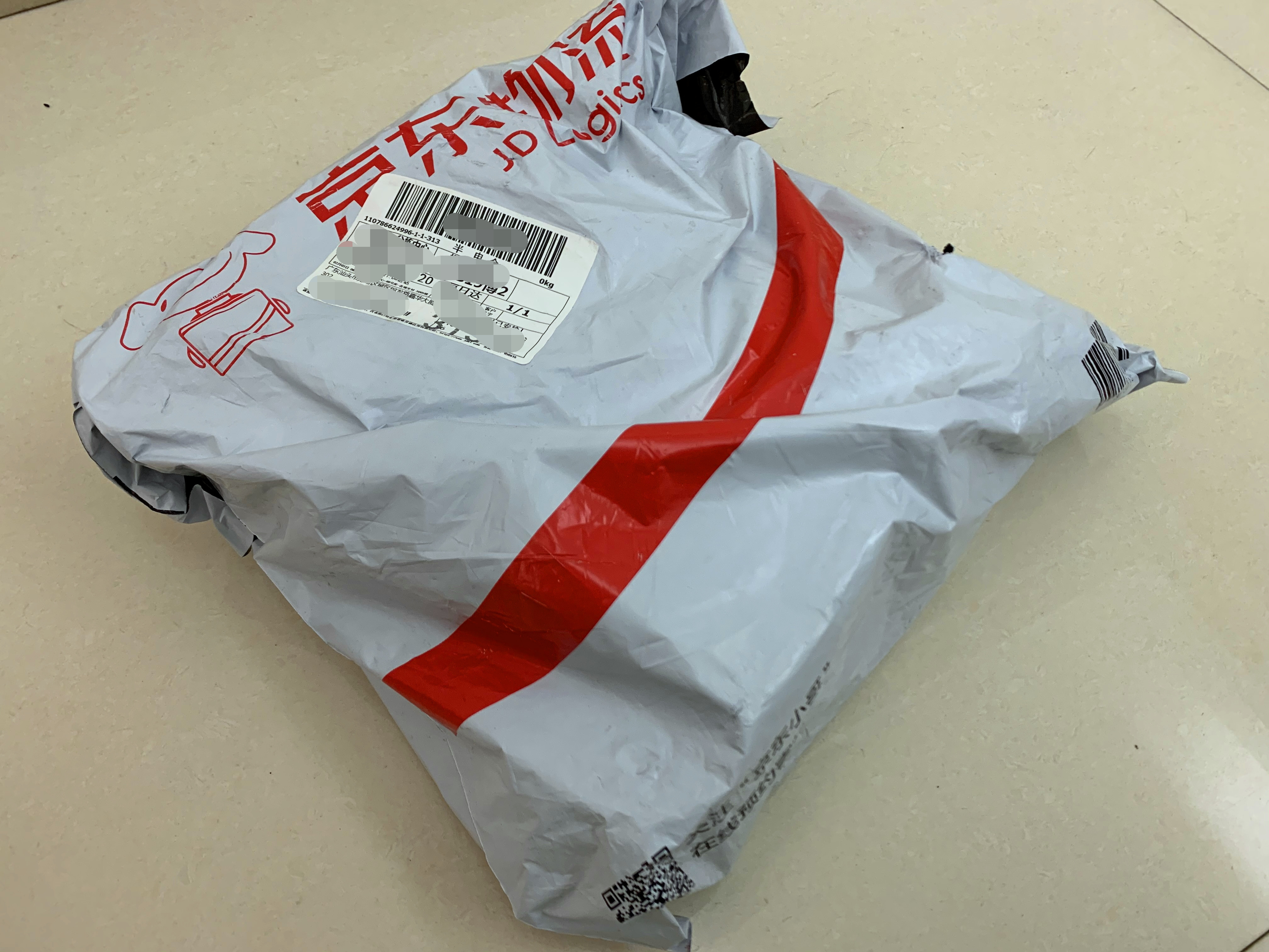 电动牙刷怎么用？飞利浦HX6730/02开箱+使用体验→口腔溃疡的建议