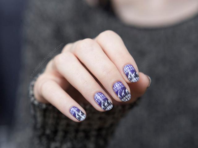 小时候家里很穷买不起橡皮糖,用家里常见的普通的东西做指甲油