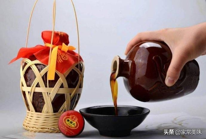 买黄酒，不管牌子和价格，记住黄酒挑选“8字口诀”，买到好黄酒