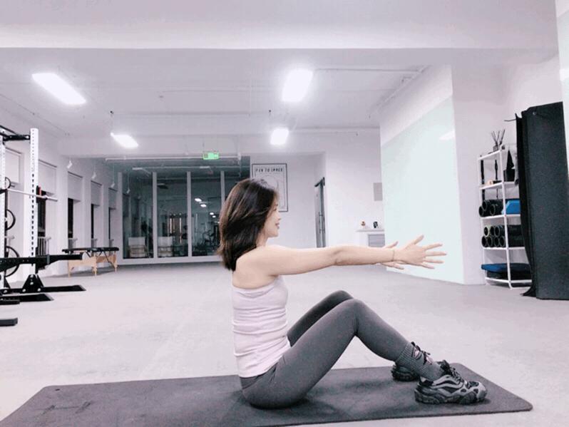 产后腹直肌分离4指能恢复吗,产后20年腹直肌分离2指还能恢复吗