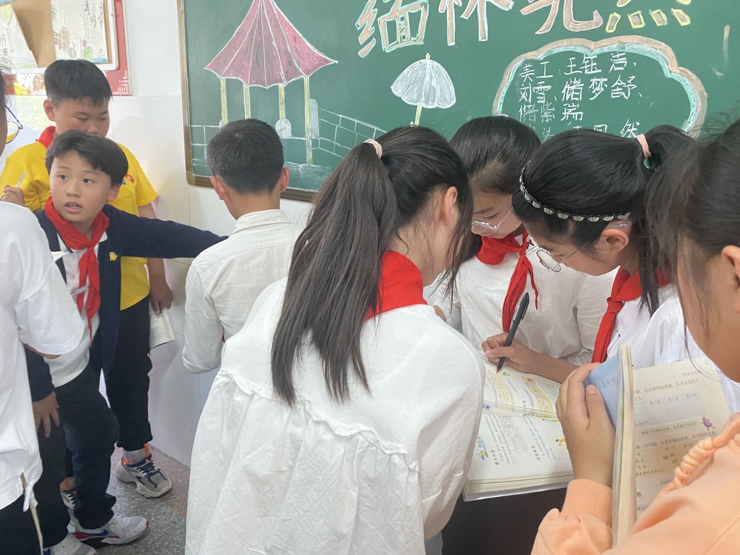 球的反弹高度为什么不一样,破坏球还能反弹吗