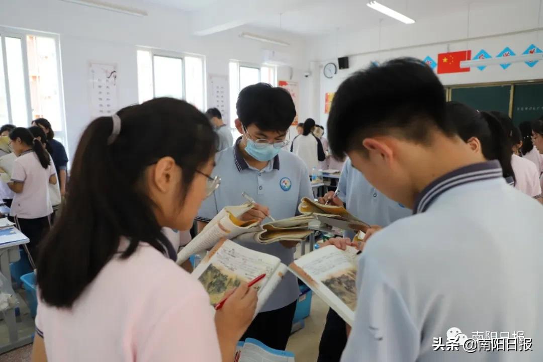 南阳完全中学校长,南阳市第一完全学校东大门图片