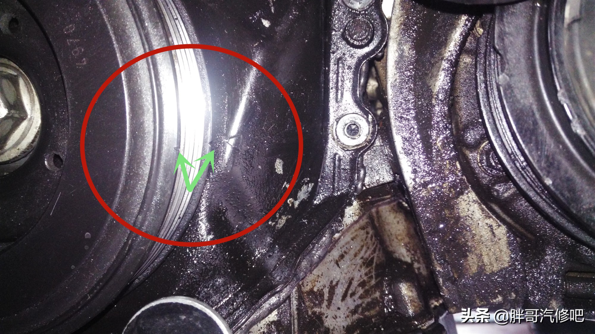 迈腾汽车漏油一般在哪个位置,迈腾漏油忽然不漏了