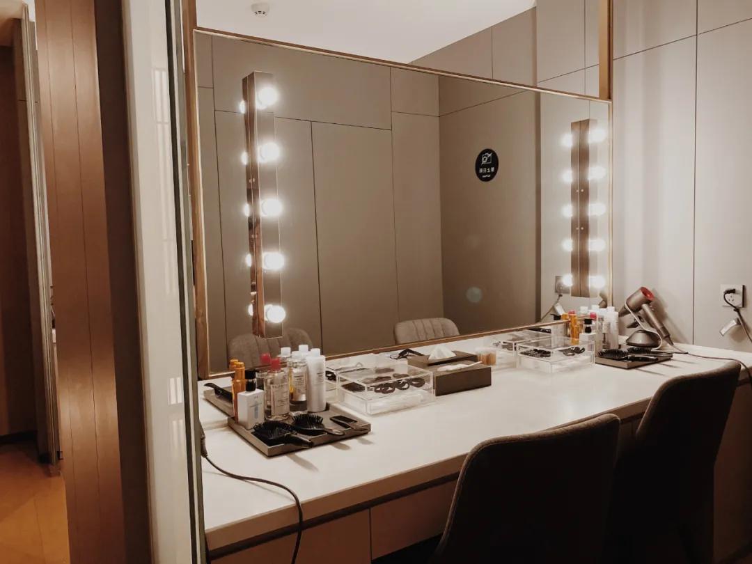 又搓澡去了，看看最贵澡堂的亲弟弟长啥样