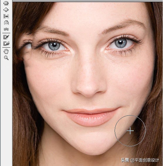 ps人像祛斑磨皮步骤,ps人像磨皮教程与五官调整