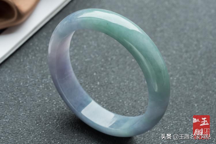 老坑种翡翠价格多少,新坑翡翠与老坑翡翠价格差别多少