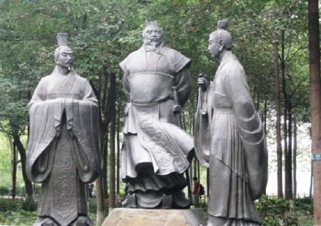 煮豆燃豆萁豆在釜中泣曹丕,曹丕煮豆燃豆萁故事