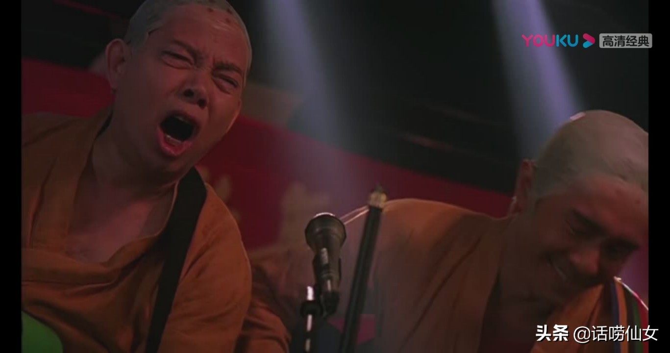 周星驰电影里的经典名场面,周星驰电影经典笑场片段