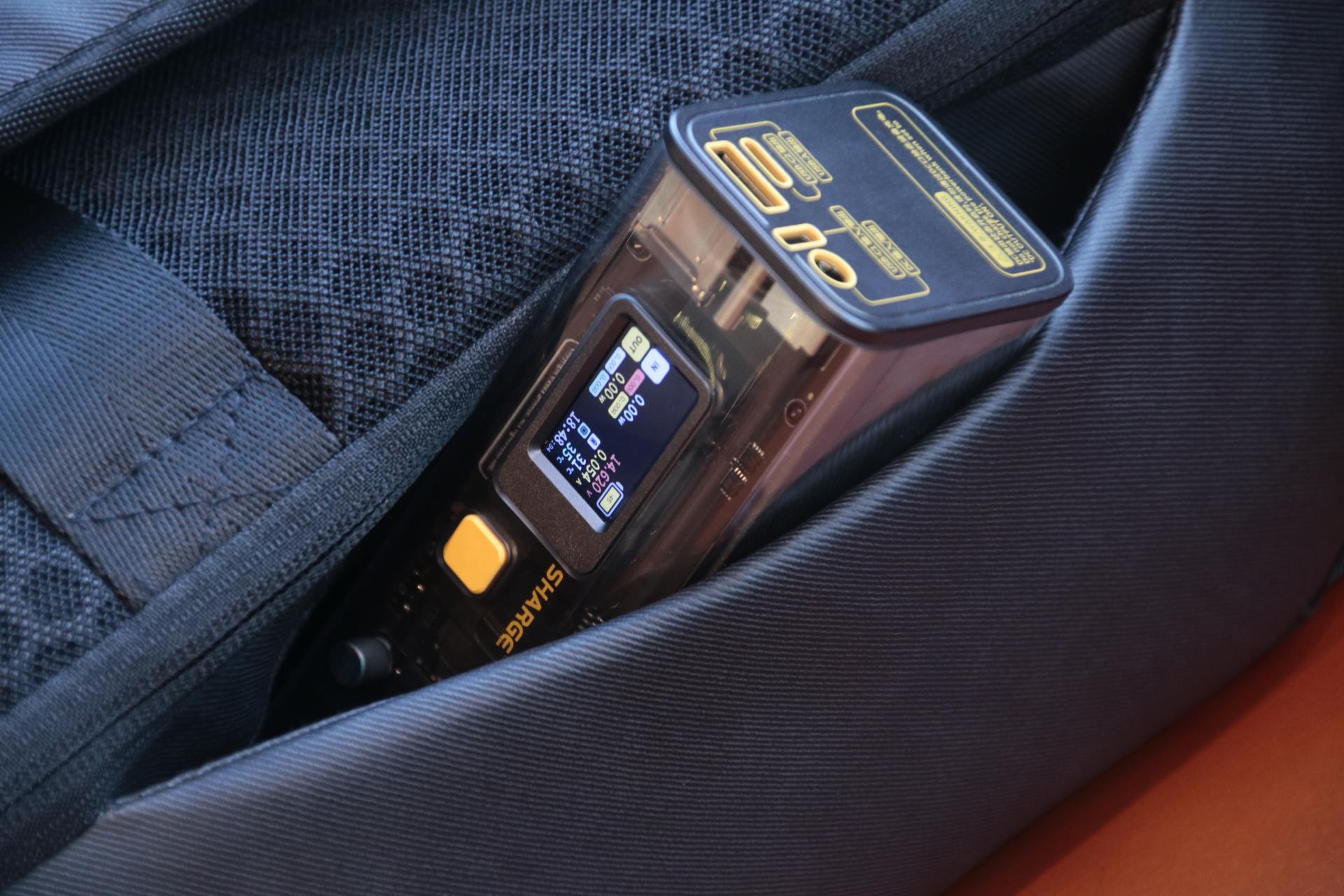 除了超高颜值,闪极卖千元的勇气是什么?一枝独秀